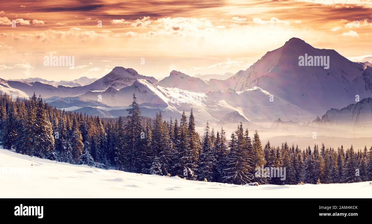 Dramatic Winter Scene Winter mountain scene dramatic rock hi-res stock photography and images ...