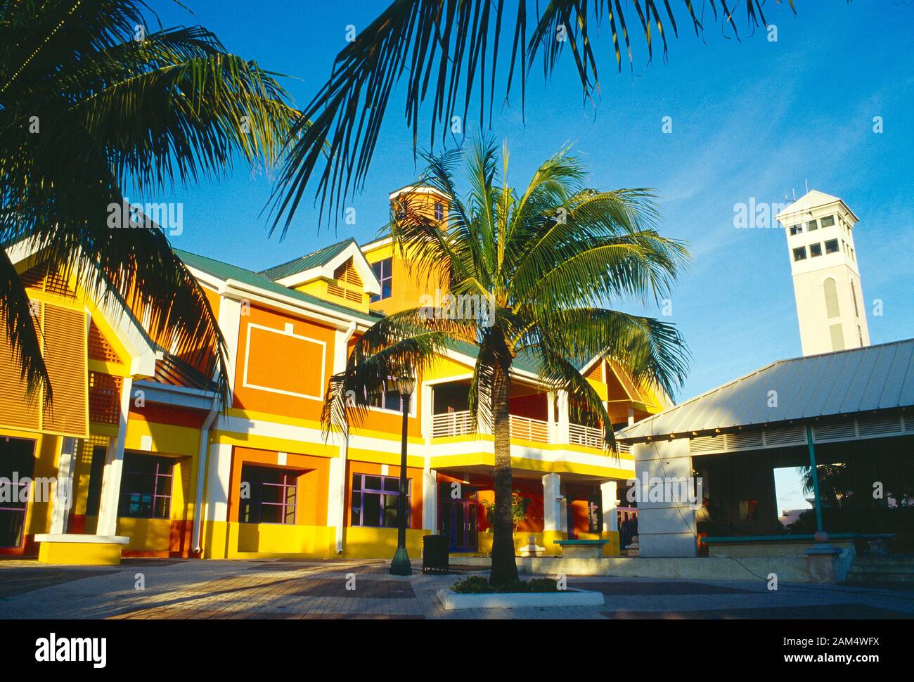 Bahamas. Nassau. Modern cruise port buildings Stock Photo Alamy