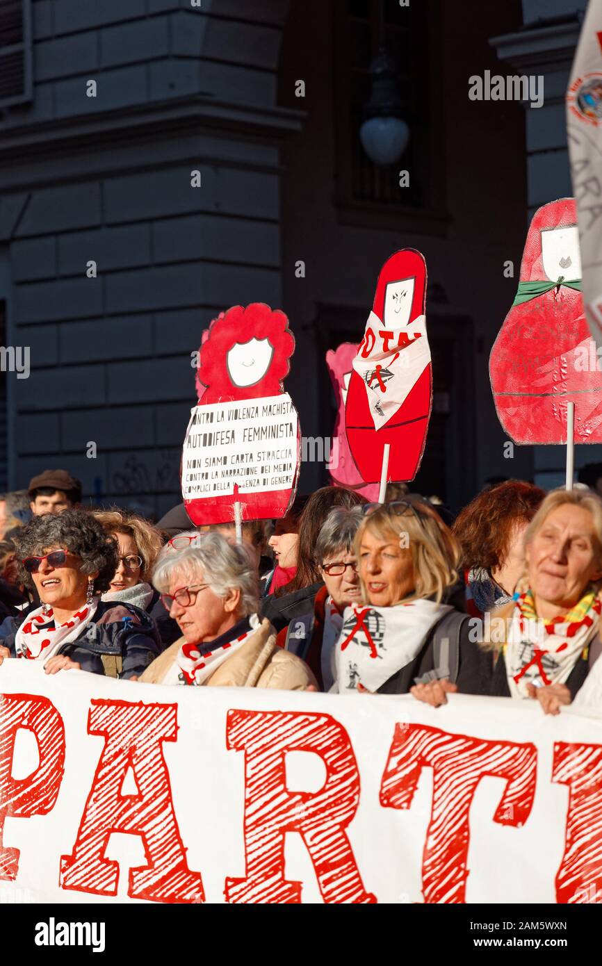 Turin, Italy. 11th Jan, 2020. “No-TAV” (Lyon-Turin railway) activists demonstrate against the imprisonment of 74-year-old Nicoletta Dosio. Credit: MLBARIONA/Alamy Live News Stock Photo