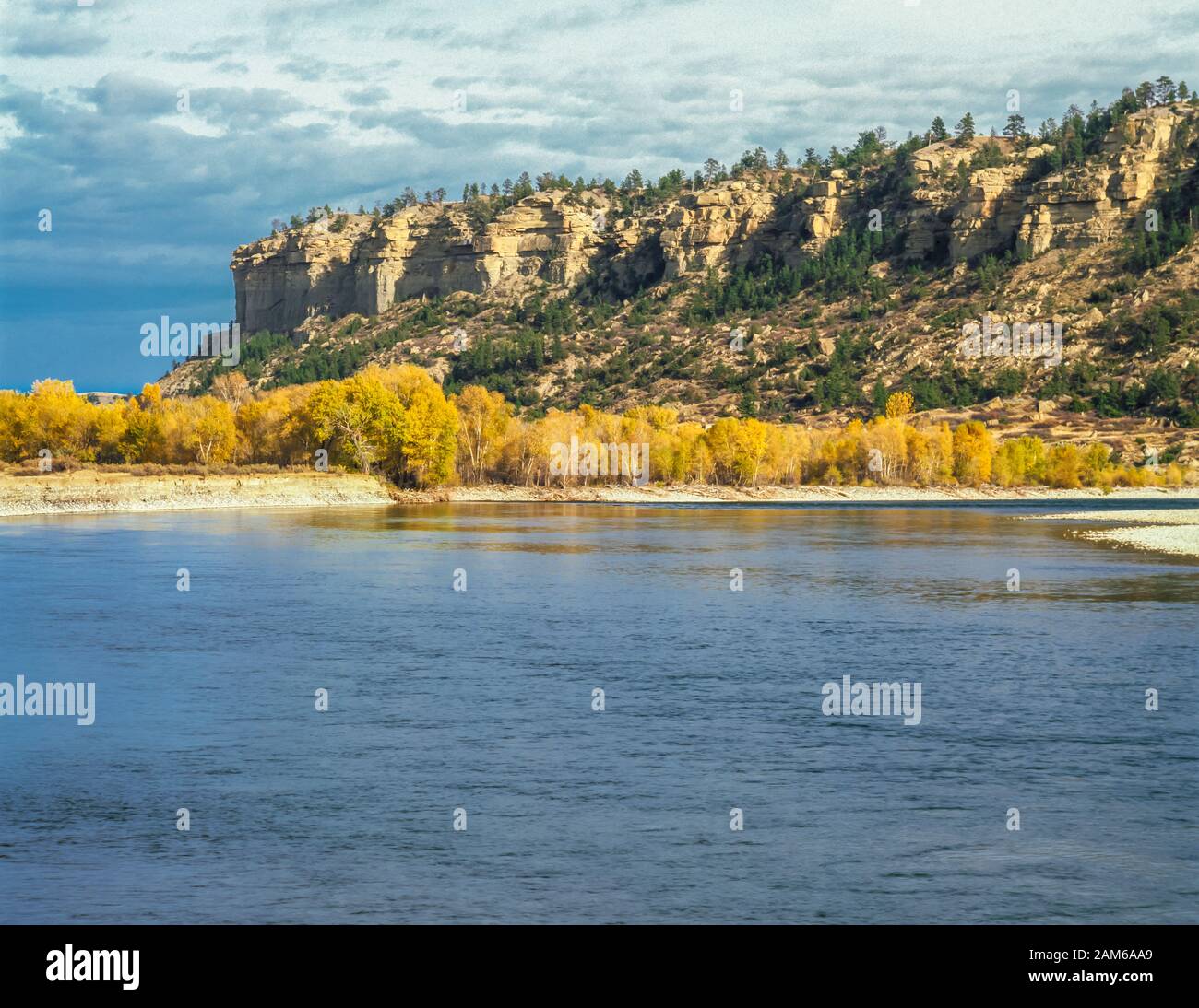 youngs point above the yellowstone river in autumn near park city