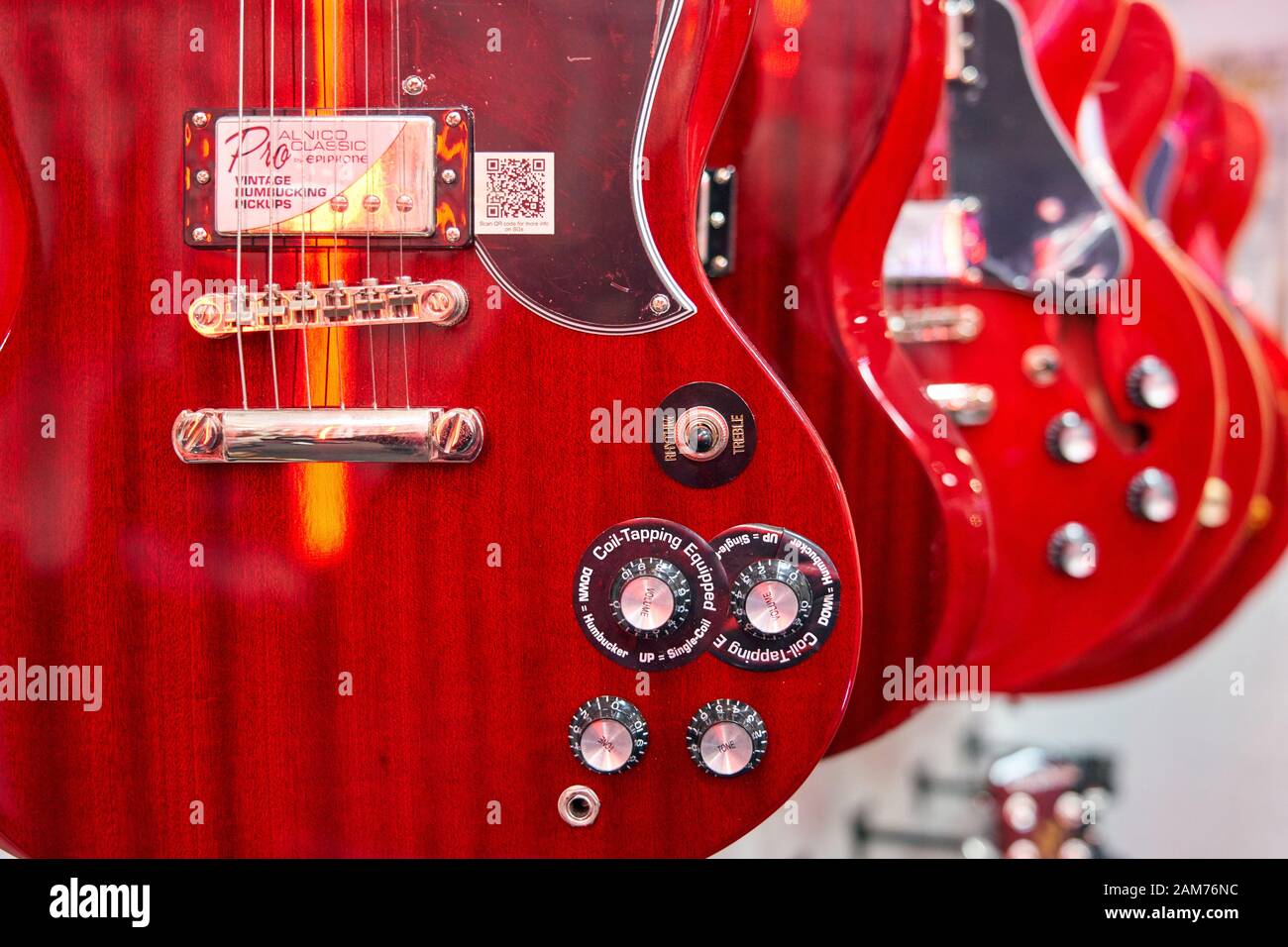 Rock guitars hires stock photography and images Alamy