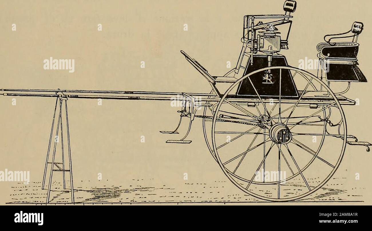 La carrozza nella storia della locomozione . ingere il cavallo ad untrotto molto allungato, e nelle voltate, negli scartamenti, nei gira-menti si presta con un straordinaria facilità. Glinglesi si compiaciononel chiamarlo « la gondola di Londra » ; il godimento che si provaa viaggiarvi dentro è indicibile; ed è notevole che, fuori di Londrae dellInghilterra, il cab sia rimasto quasi inapplicato. Ciò deve dipenderecertamente dal non essere dappertutto le strade così bene condizio-nate per il rapido scorrimento di un veicolo tanto leggero ; dal man-care laddestramento dei cocchieri, che debbono Stock Photo