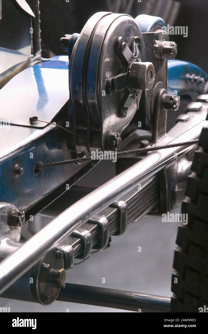 Vintage Bugatti Type 35 front suspension detail Stock Photo