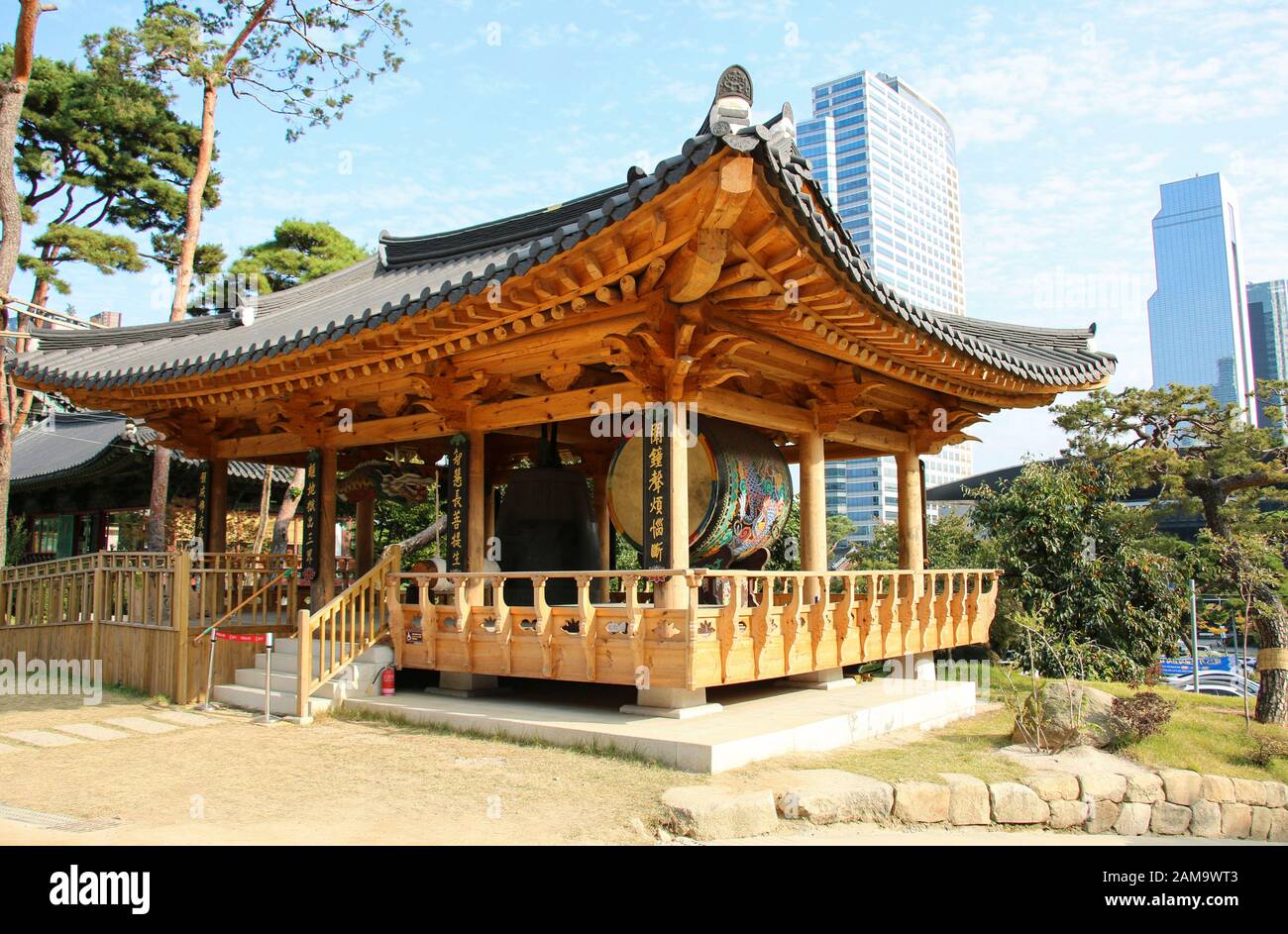 SEOUL, SOUTH KOREA - OCTOBER 22, 2019: Bongeunsa Temple in the Gangnam District of Seoul, South Korea Stock Photo