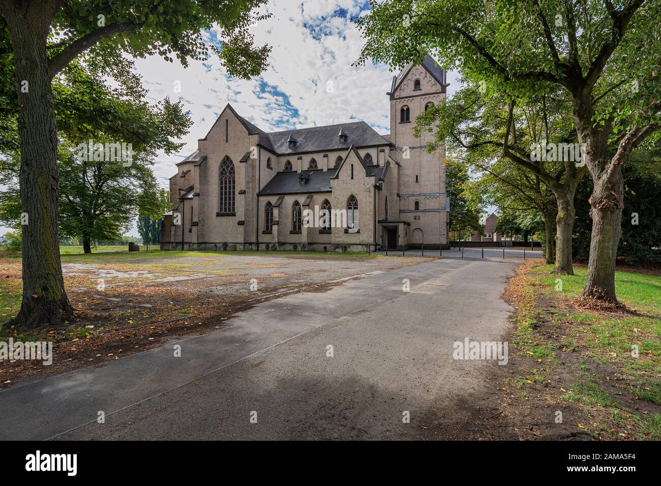 Krefeld - View from Hohenbudberg to the Church Saint Matthias, North Rhine Westphalia, Germany, Krefeld, 09.09.2018 Stock Photo