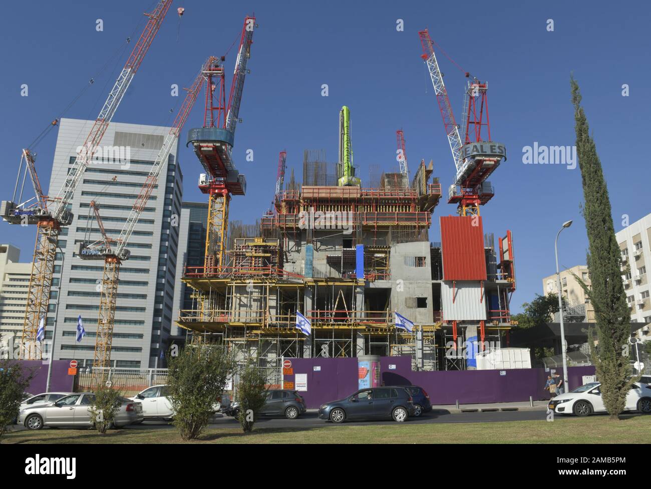 Baustelle, Neubau eines Hochhauses, Eliezer Kaplan, Tel Aviv, Israel Stock Photo