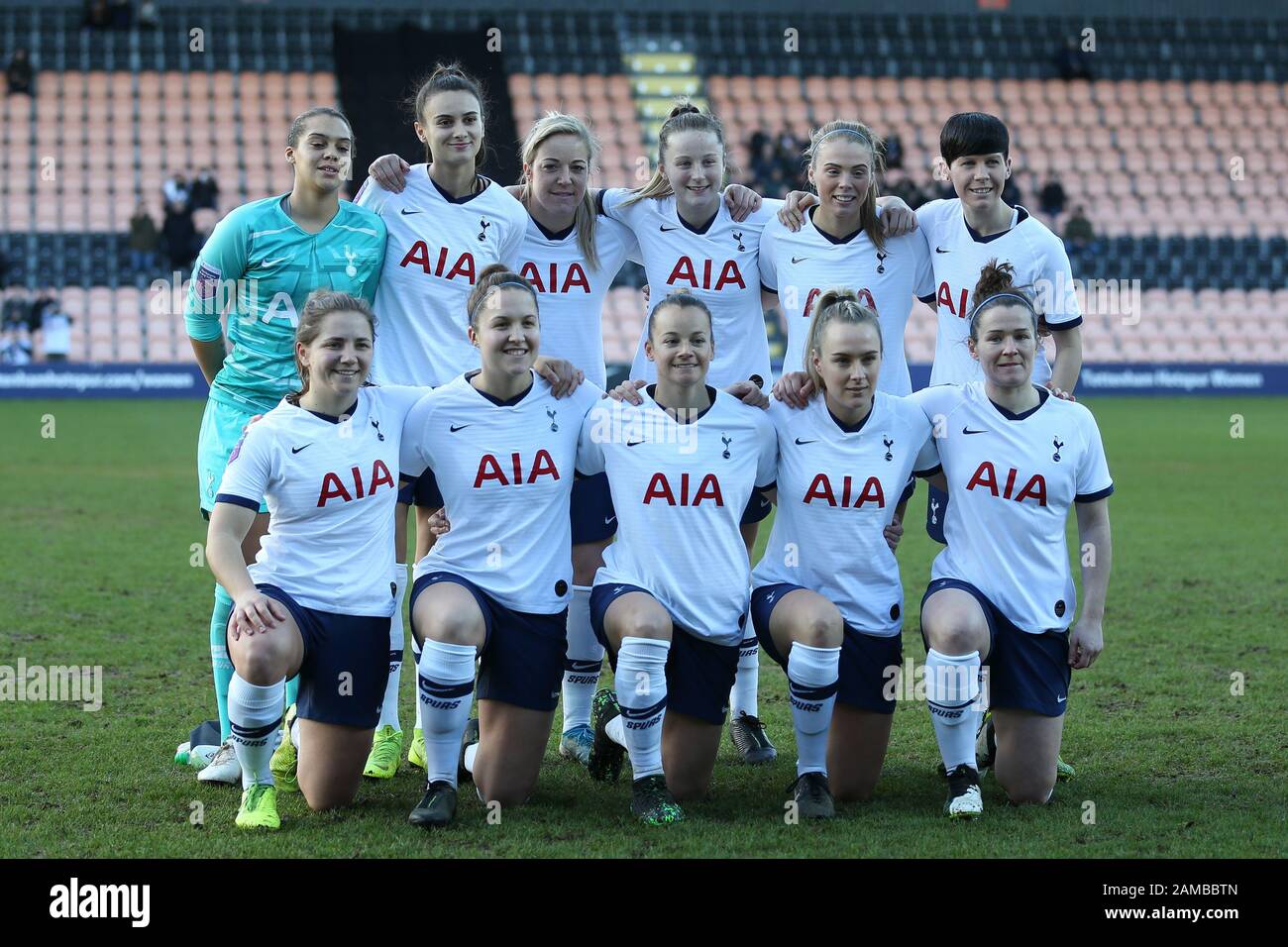 Tottenham hotspur squad hi-res stock photography and images - Alamy