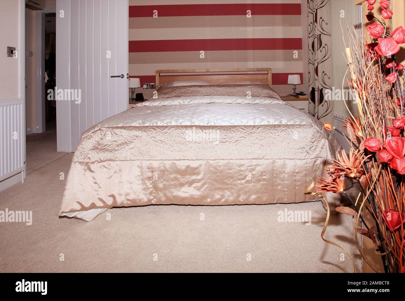 Luxury Interior Bedroom Of A Log Cabin Style Static Caravan Stock