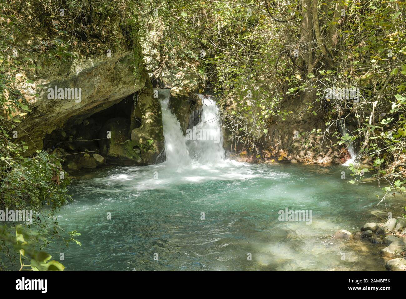 Bach Hermon mit Banias Fall, Golanhöhen, Israel Stock Photo - Alamy