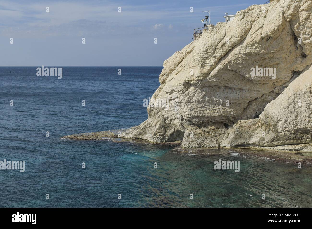 Küste, Mittelmeer, Felsen von Rosh Hanikra, Nord-Israel Stock Photo