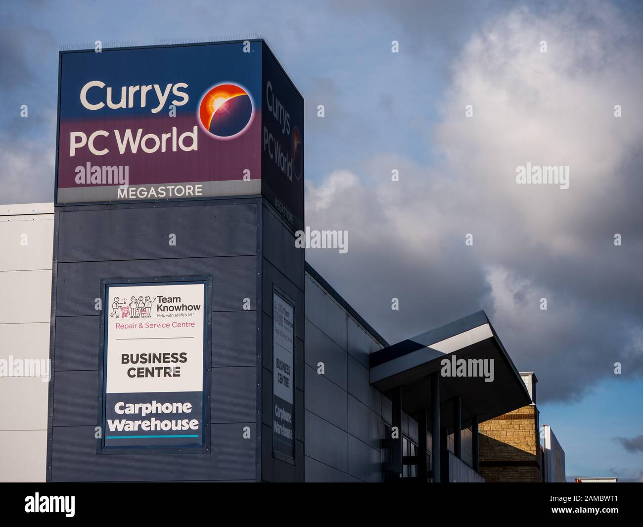 Currys PC World Megastore, Reading Gate Retail Park, Reading, Berkshire, England, UK, GB. Stock Photo