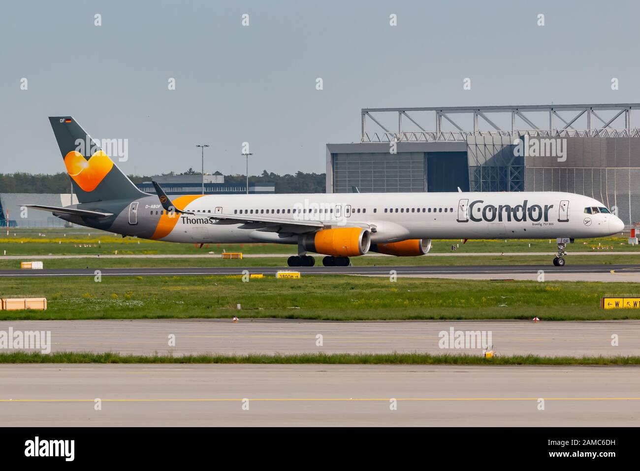Condor Airways High Resolution Stock Photography And Images Alamy