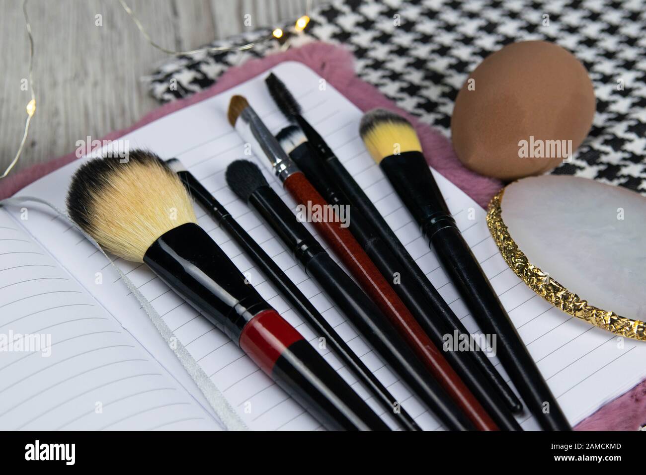 Makeup Theme Notepad Open blank page notebook template, make up brushes and a eye shadows ...