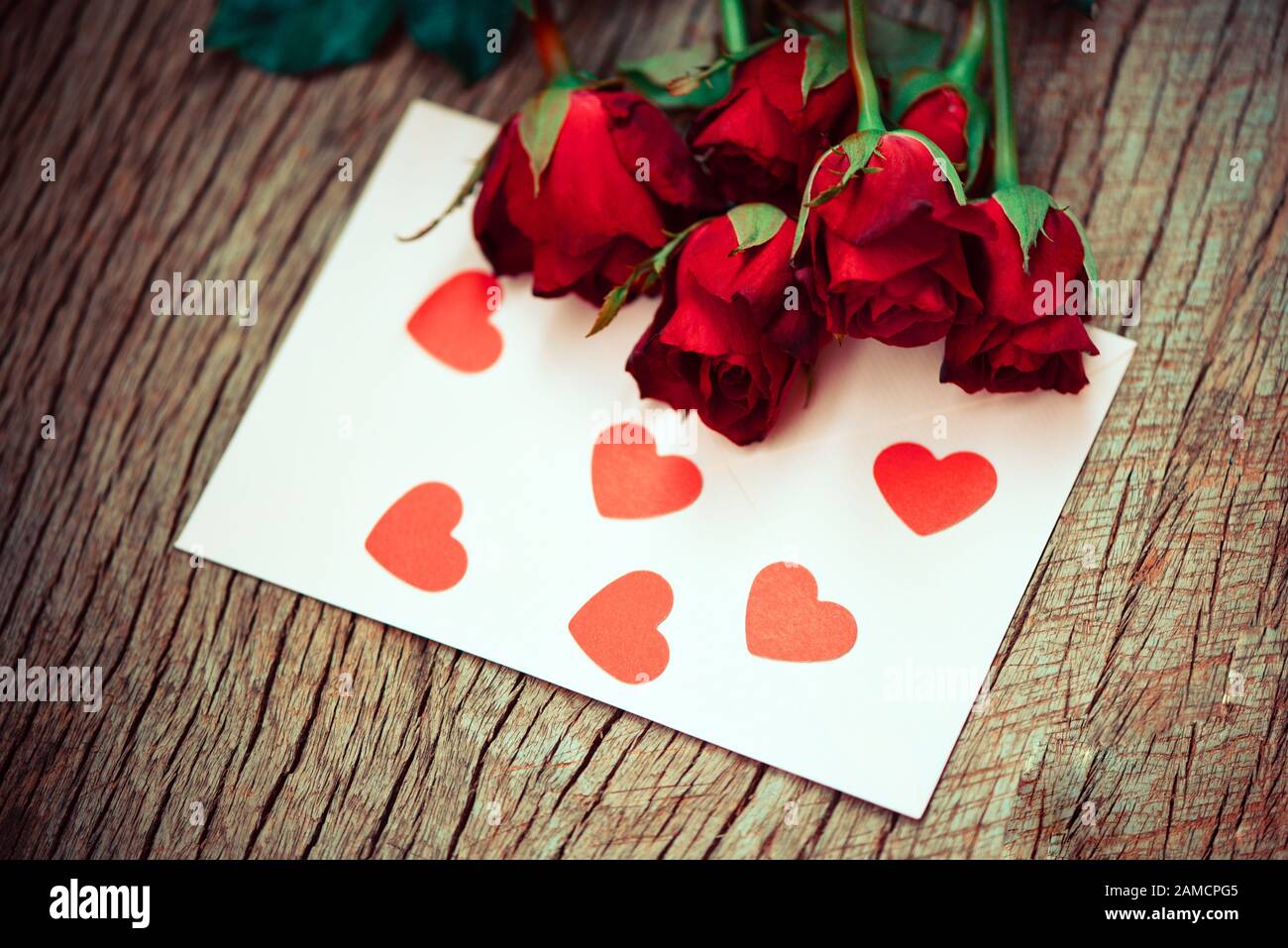 Red roses flower bouquet romantic love valentines day card envelope ...