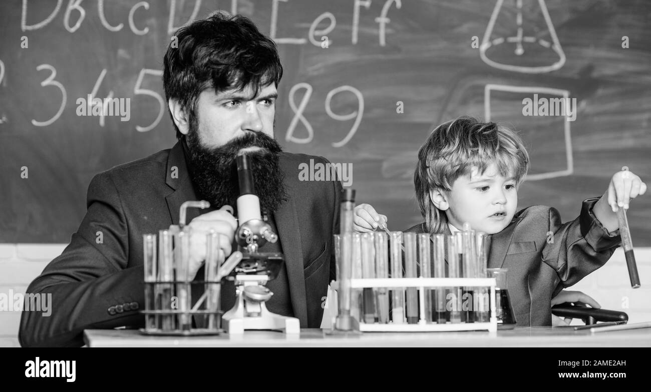 Шиали ранганатан. My father a scientist. Famous scientist galileo galilei. Джон маккарти американский учёный. Папа и сын.