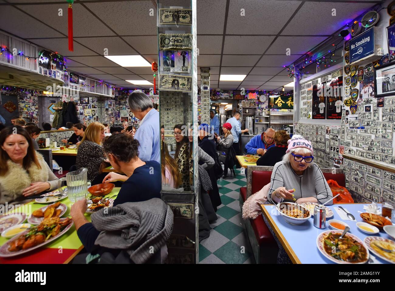 Wo hop restaurant hi res stock photography and images Alamy