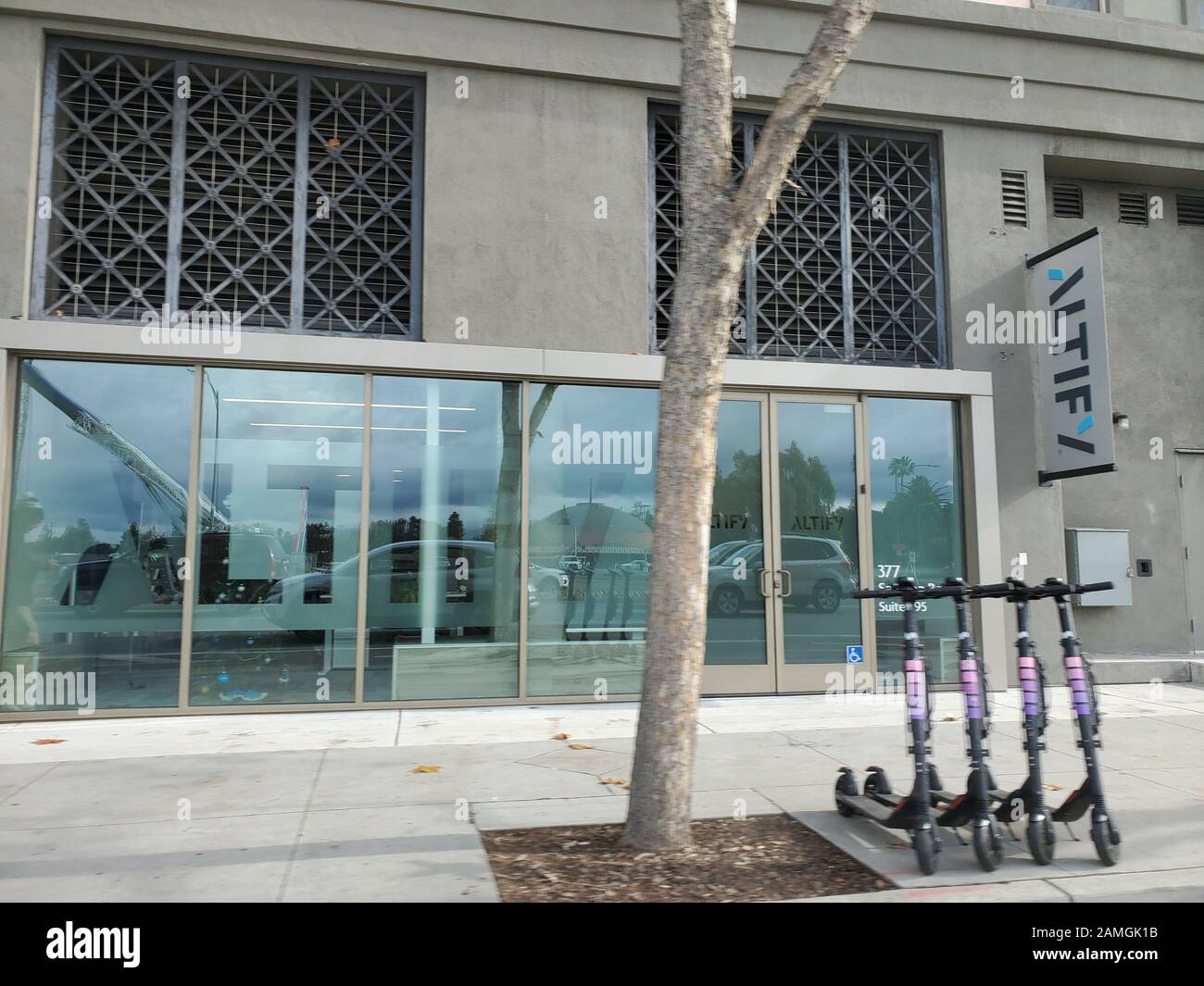 Facade at headquarters of revenue optimization software company Altify ...