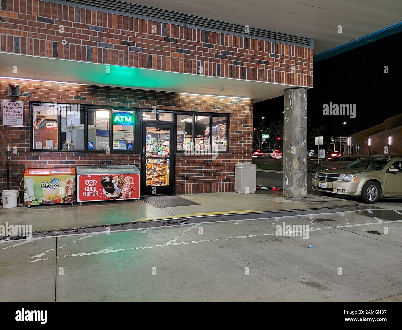 Gas Station Brands High Resolution Stock Photography and Images - Alamy