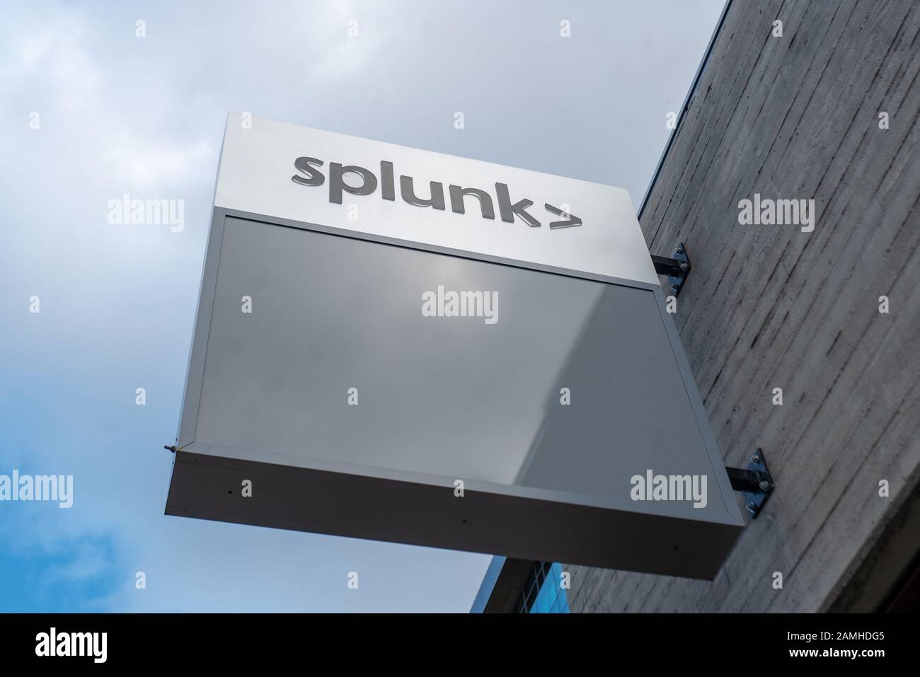 Splunk software company hi-res stock photography and images - Alamy