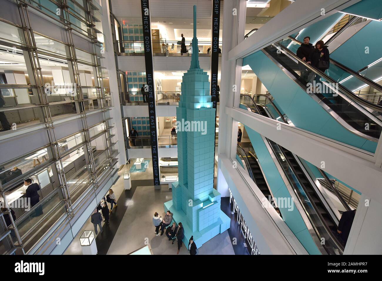 The Tiffany & Co. New York Flagship Store Editorial Stock Photo - Image of  flagship, headquarter: 246497233