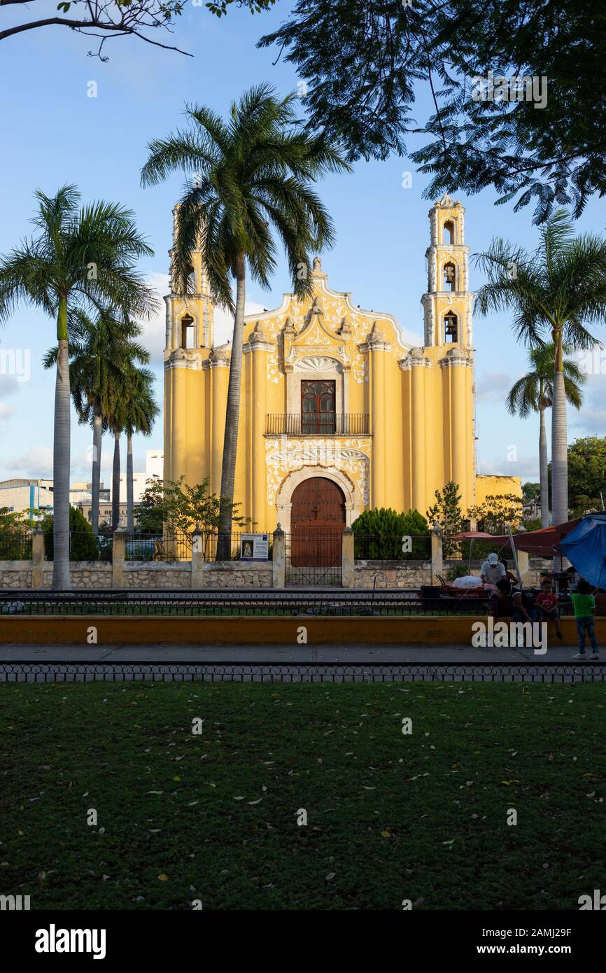 Iglesia de San Juan Bautista (St John the Baptist), a church near the center of Merida, Yucatan, Mexico Stock Photo