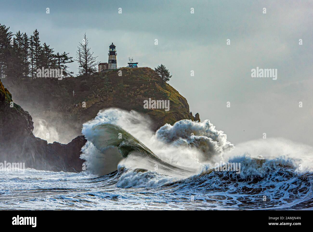 Cape disappointment state park storm hi-res stock photography and ...