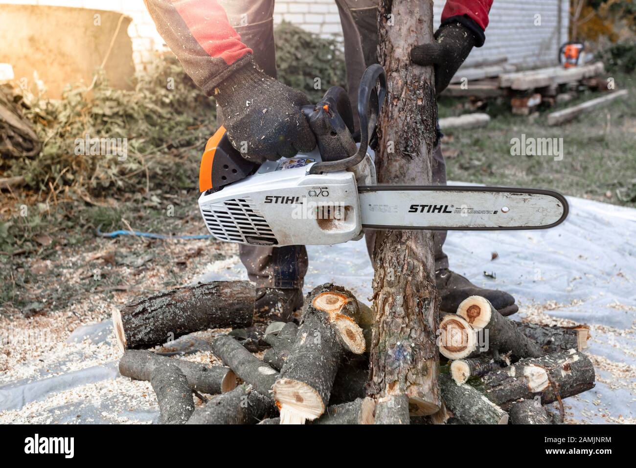 Stihl chainsaw hi-res stock photography and images - Alamy