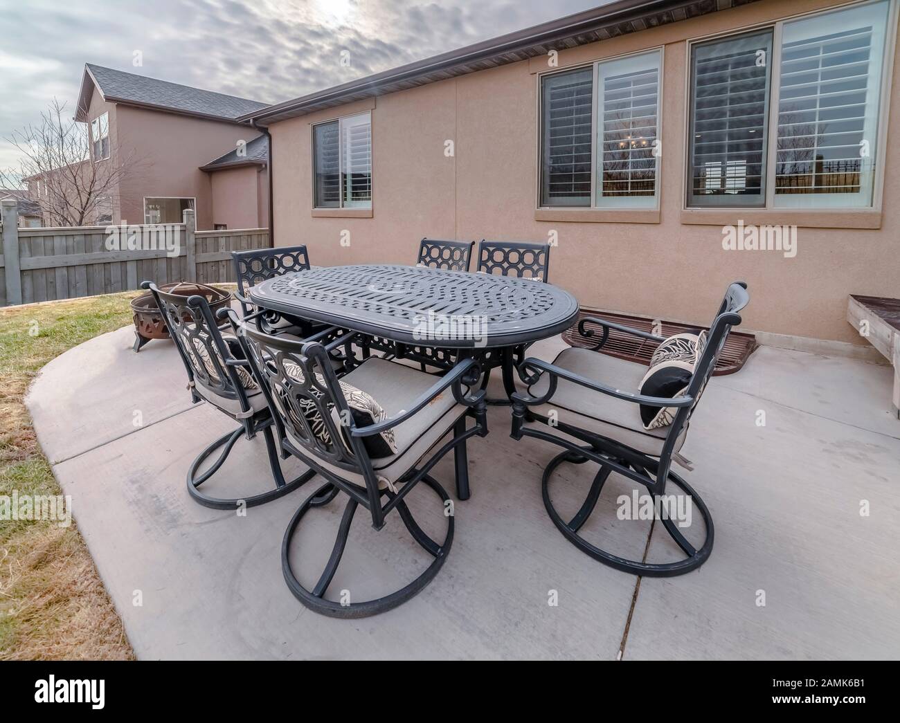 Metal Garden Furniture High Resolution Stock Photography And Images Alamy