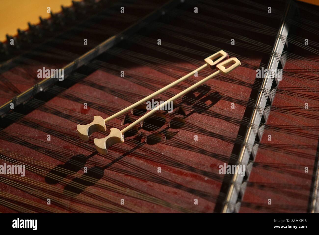 Dulcimer with mallets at the celebration '30 years of music school Geretsried' in the assembly