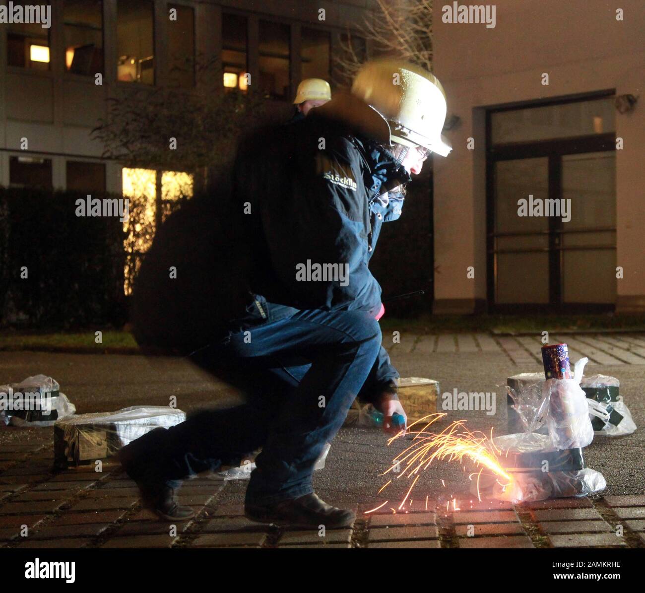 The pyrotechnician couple Norbert and Erika Stöcklin from Munich organize a test fireworks display on a Munich parking lot before New Year's Eve. [automated translation] Stock Photo
