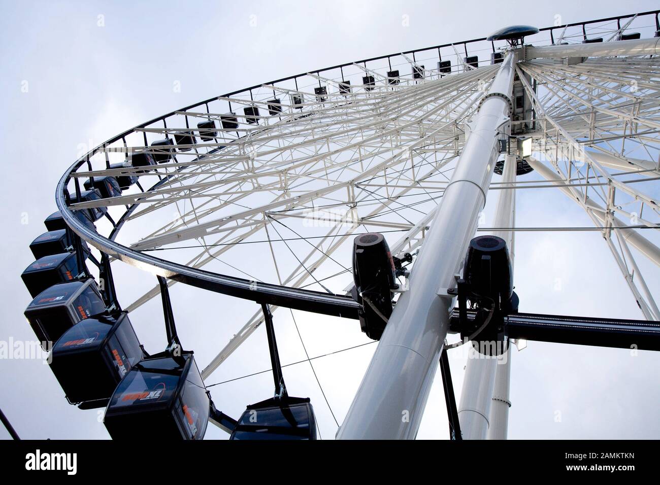 The prototype of a newly developed 80-meter high mobile Ferris wheel is being tested at the Munich steel construction company 'Maurer und Söhne GmbH' on the Frankfurter Ring in the Euro-Industriepark. [automated translation] Stock Photo