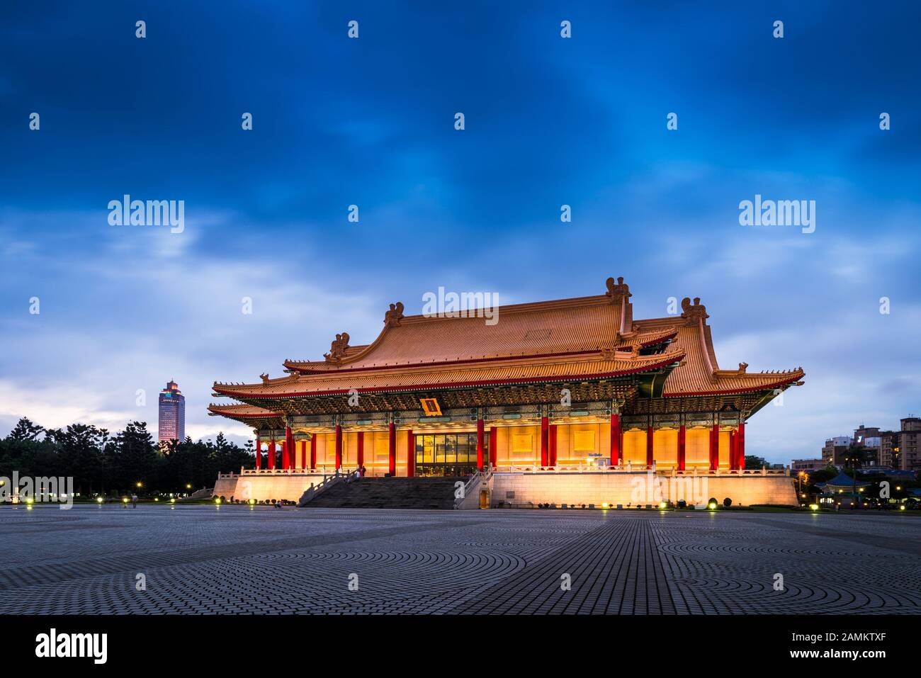 Taipei Chiang Kai Shek memorial hall at Taiwan Stock Photo - Alamy