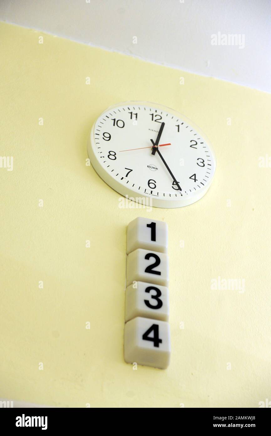 Waiting room clinic number hi-res stock photography and images - Alamy