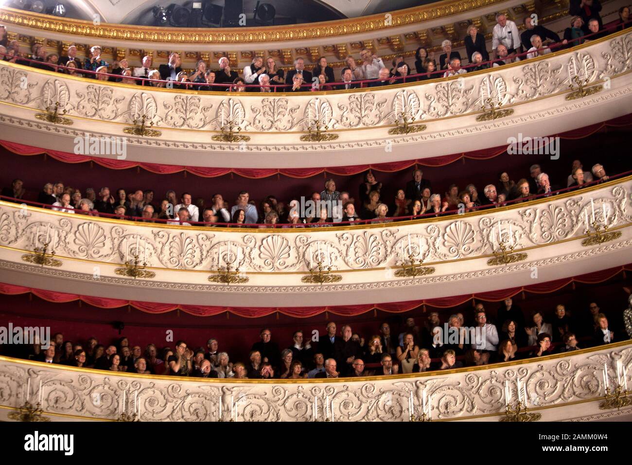 Opera Premiere High Resolution Stock Photography and Images - Alamy