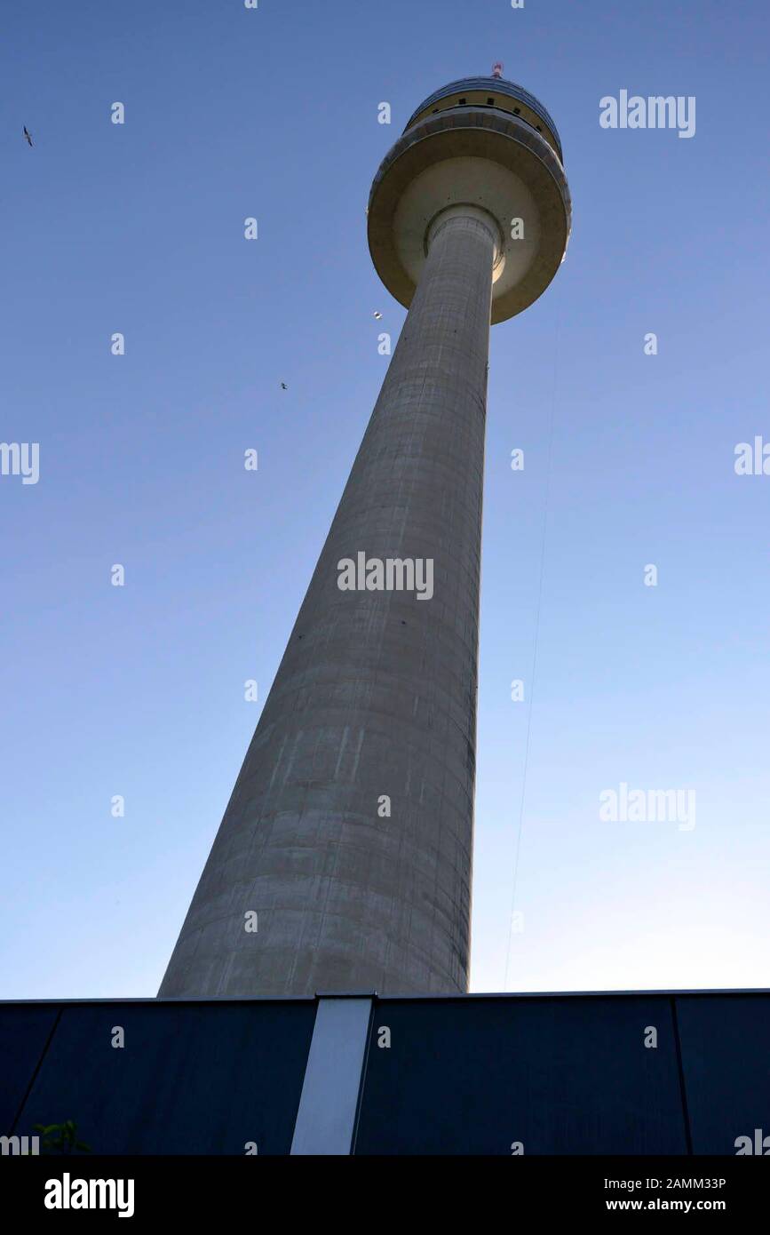 1960s tv tower hi-res stock photography and images - Alamy