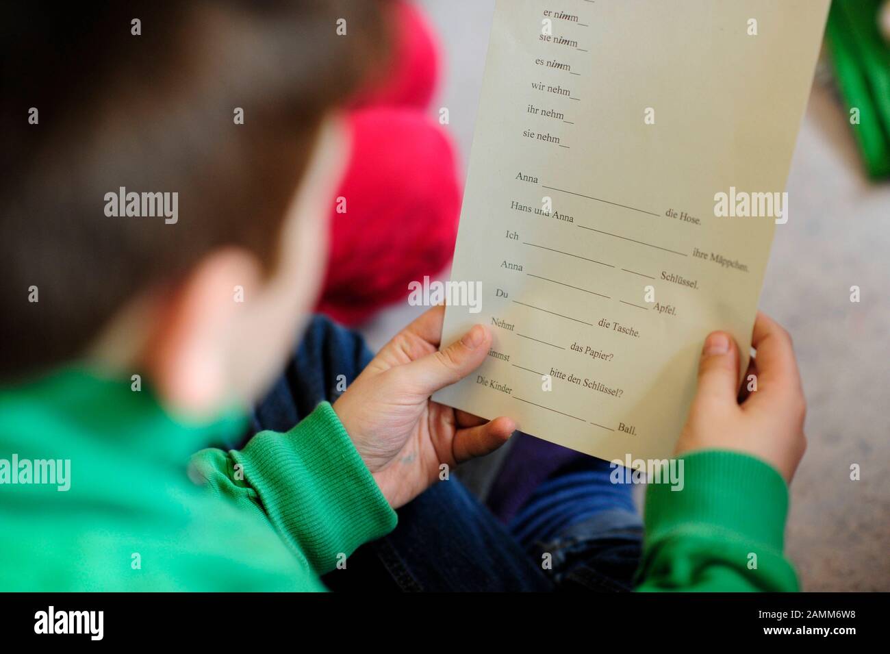Refugees In German Lessons High Resolution Stock Photography And Images Alamy