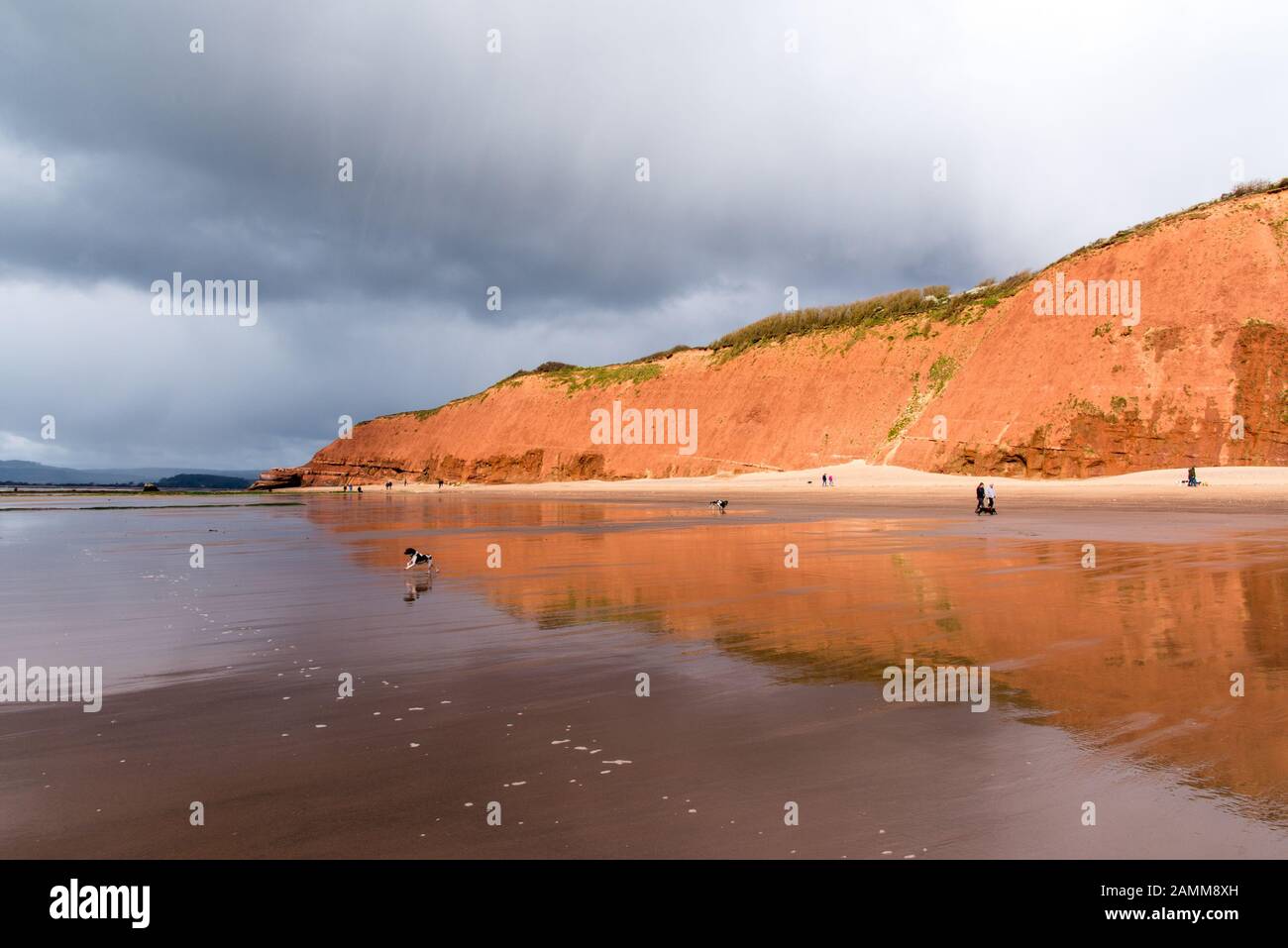 EXMOUTH, DEVON, UK - 3APR2019:  The tidal beach between Orcombe and Sandy Bay. Stock Photo