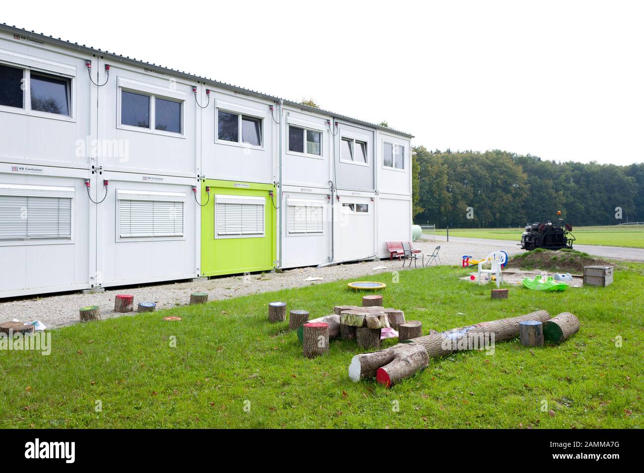 Container refugee accommodation in Edling in the district of Wasserburg. [automated translation] Stock Photo