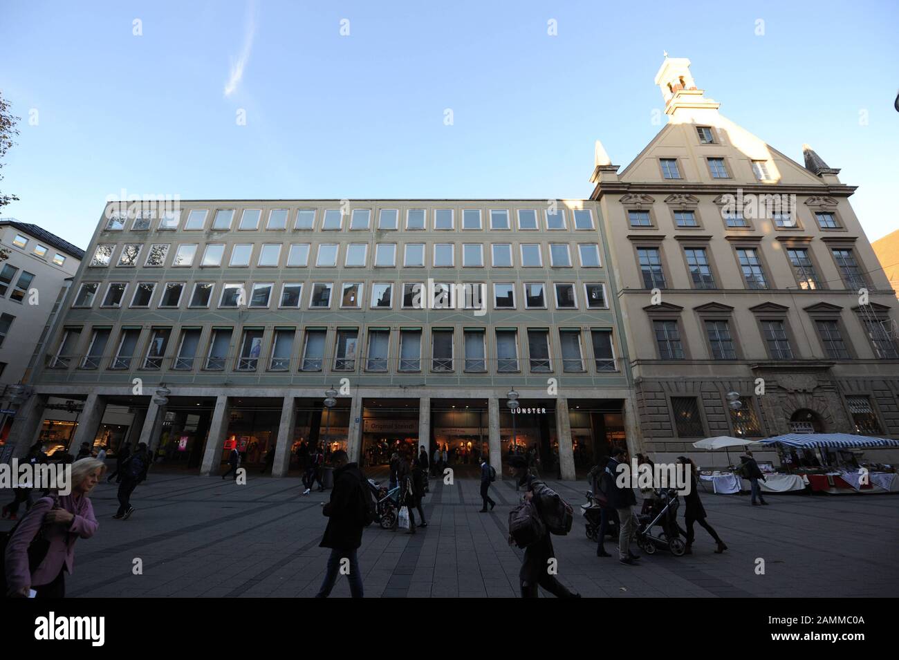 Old academy neuhauser strasse munich hi-res stock photography and images -  Alamy