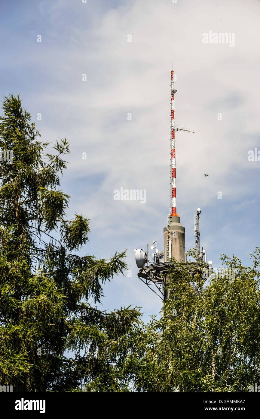 Mobile phone transmission mast in Widderstraße in Markt Schwaben. [automated translation] Stock Photo