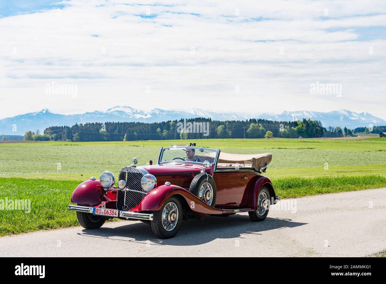 Automuseum, efa-mobile-zeiten, Amerang, Bavaria, Germany. Mercedes Benz 500 K Cabriolet B, built 1935/36, [automated translation] Stock Photo