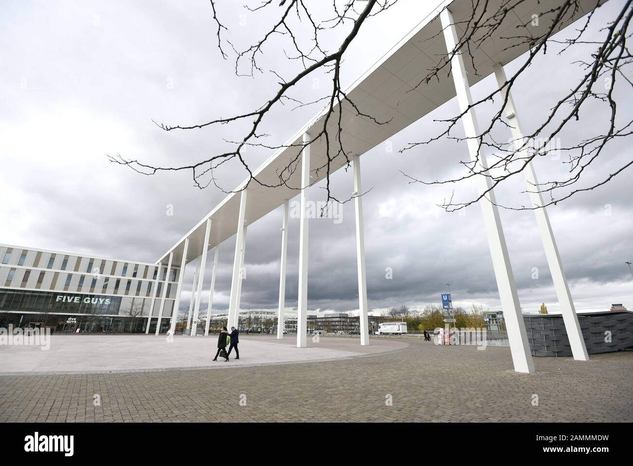 The Willy-Brandt-Platz in Messestadt Riem. [automated translation] Stock Photo