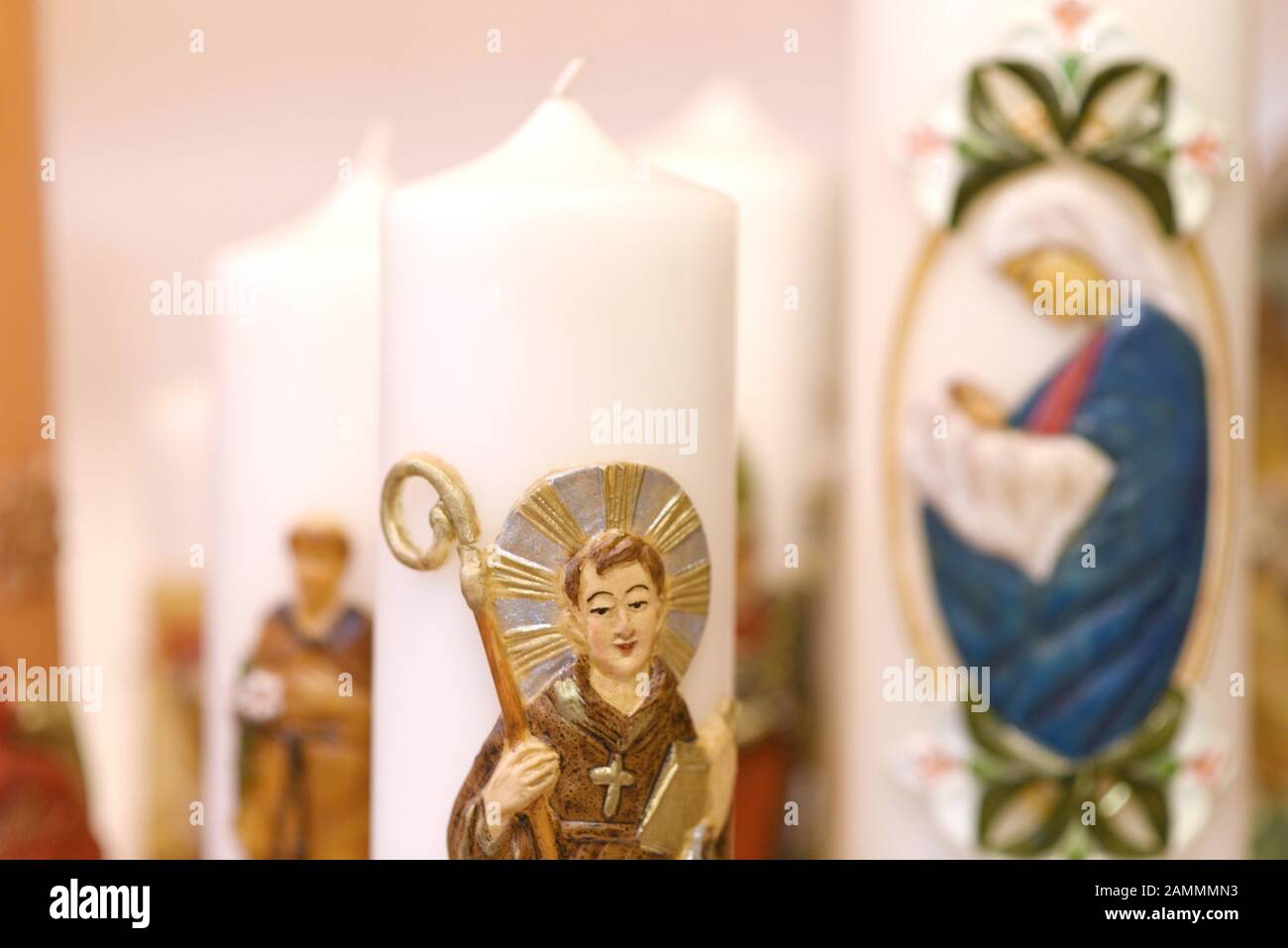 Candle production in the Bernhard Walter Fürst wax drawing at