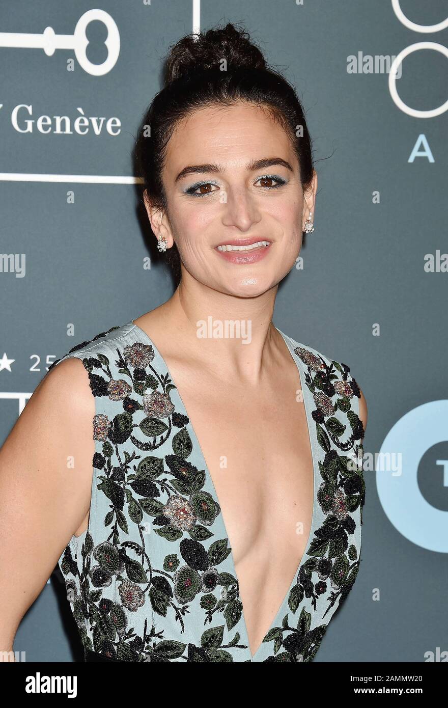 SANTA MONICA, CA - JANUARY 12: Jenny Slate attends the 25th Annual