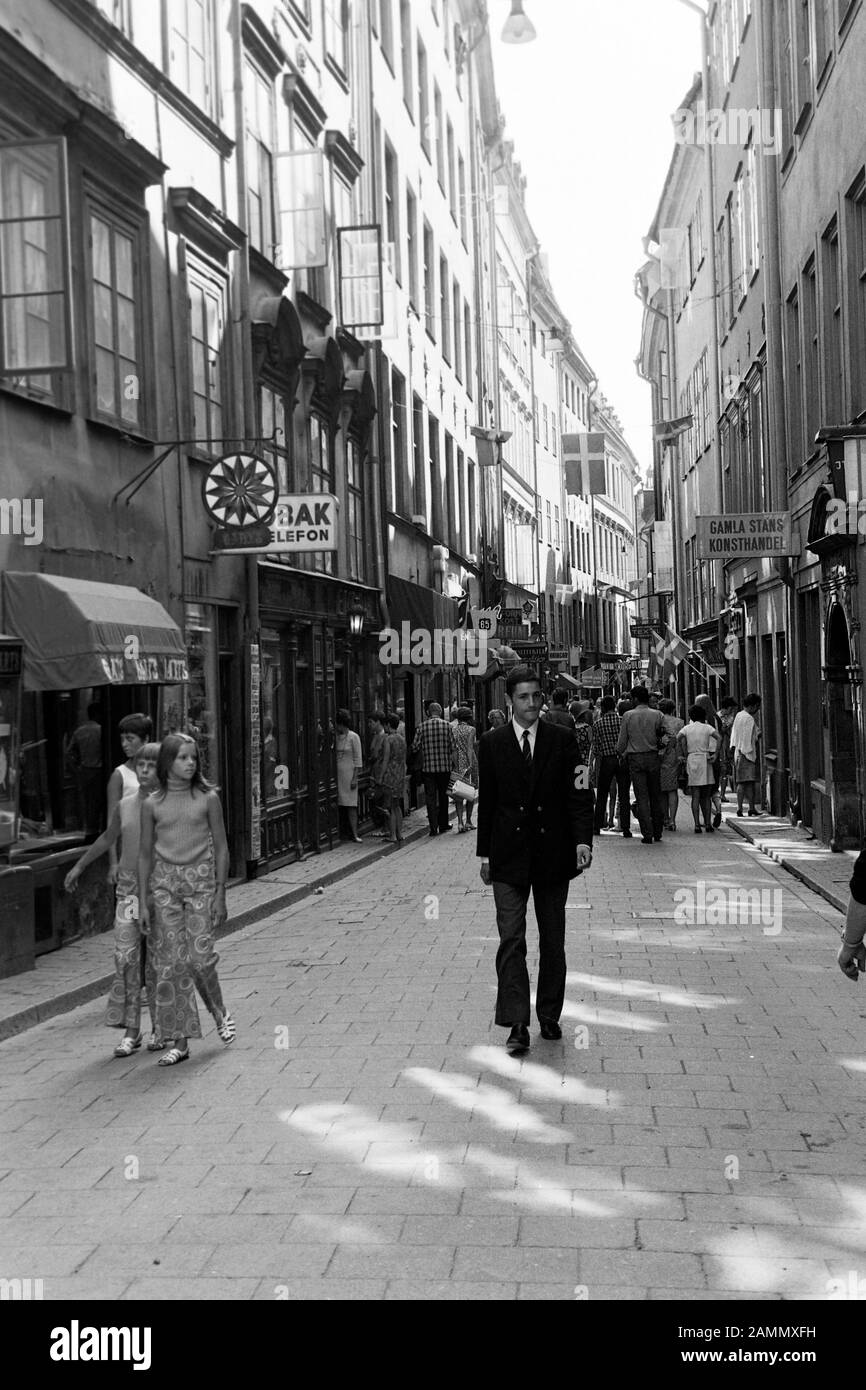 Vasterlanggatan Gamla Stan High Resolution Stock Photography And Images Alamy