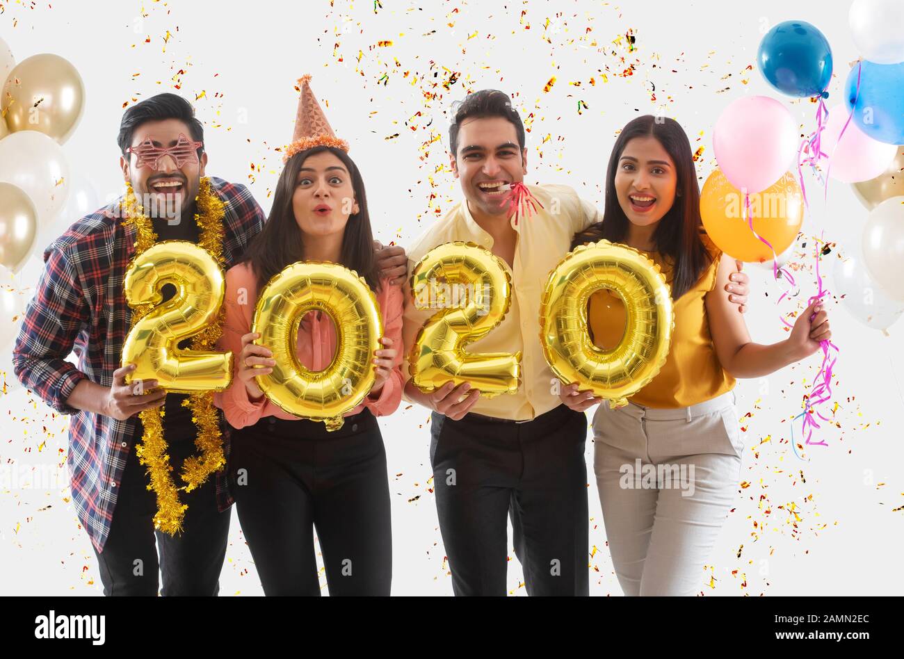 Friends laughing enjoying balloons hi-res stock photography and images ...