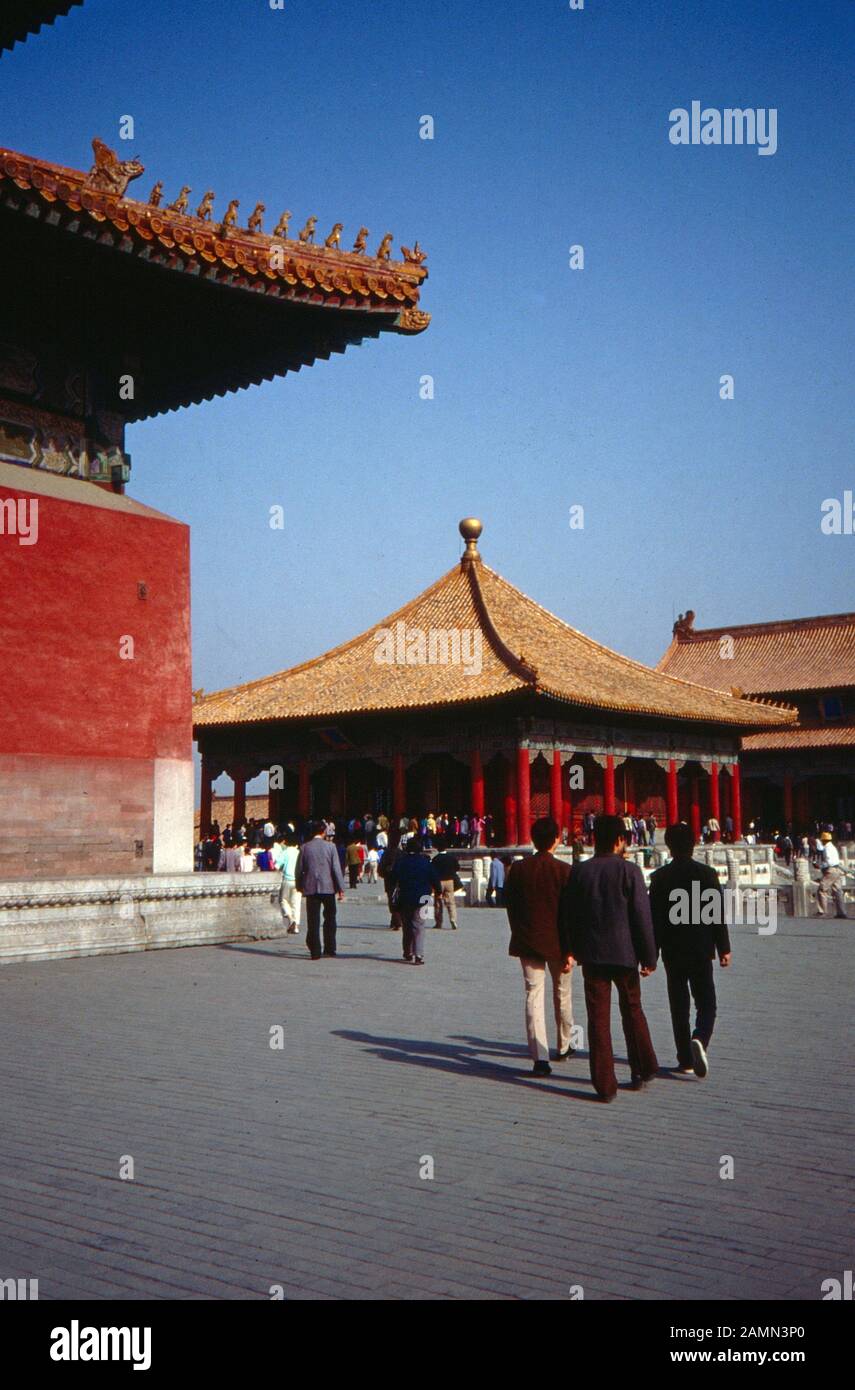 Kaiserpalast in der Verbotenen Stadt in Peking, China 1980er Jahre. Emperor's palace at the Forbidden City at Beijing, China 1980s. Stock Photo