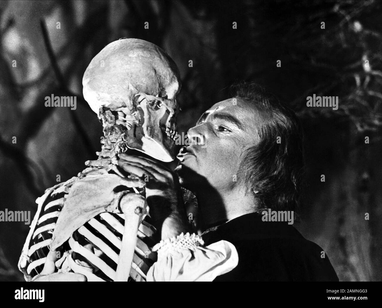 RICHARD BURTON, DOCTOR FAUSTUS, 1967 Stock Photo