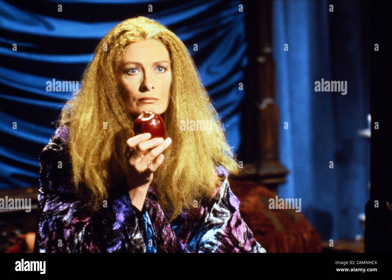 VANESSA REDGRAVE, FAERIE TALE THEATRE, 1984 Stock Photo