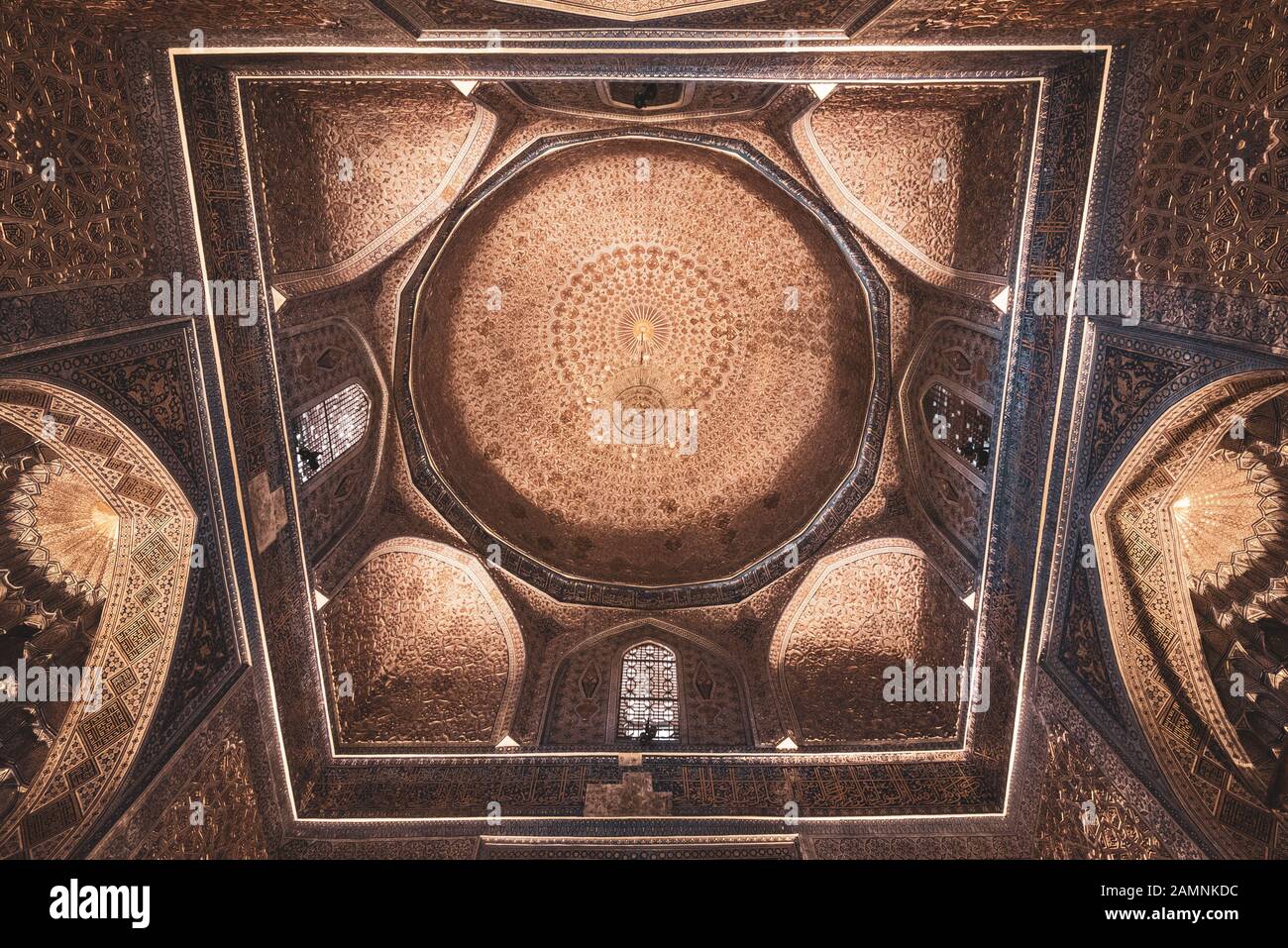 UZBEKISTAN, SAMARKANDA 2019: Architecture of Samarkanda Stock Photo - Alamy